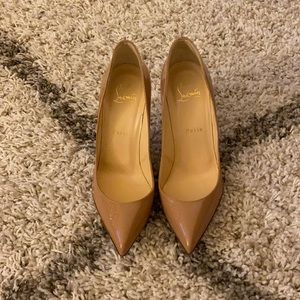 Christian Louboutin Nude So Kate 37.5